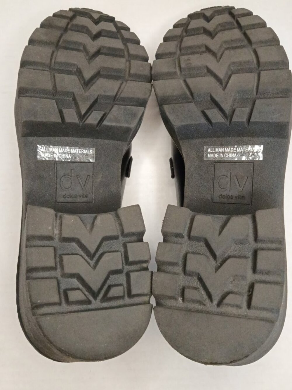 DV by Dolce Vita Tammy Black Chunky Lug Sole Penny Loafers Size 10 - Picture 6 of 7